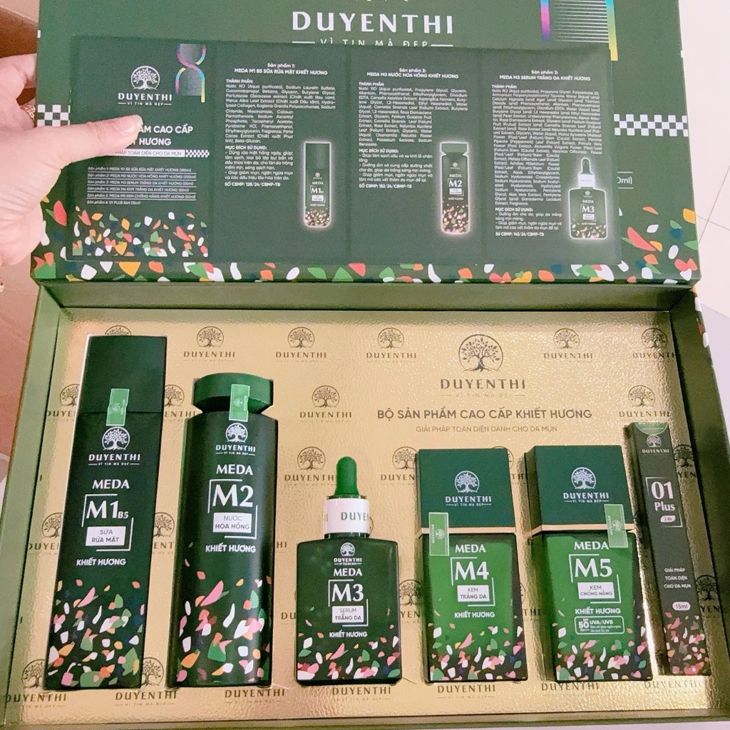 Bộ mụn cao cấp Duyên Thị Bách Y Sâm - Bộ chăm sóc da mụn Khiết Hương