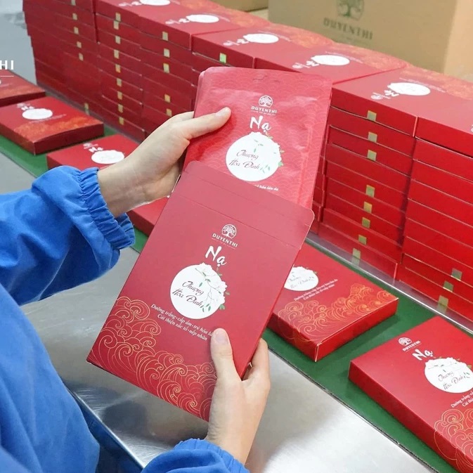 Mặt nạ Duyên Thị Bách Y Sâm